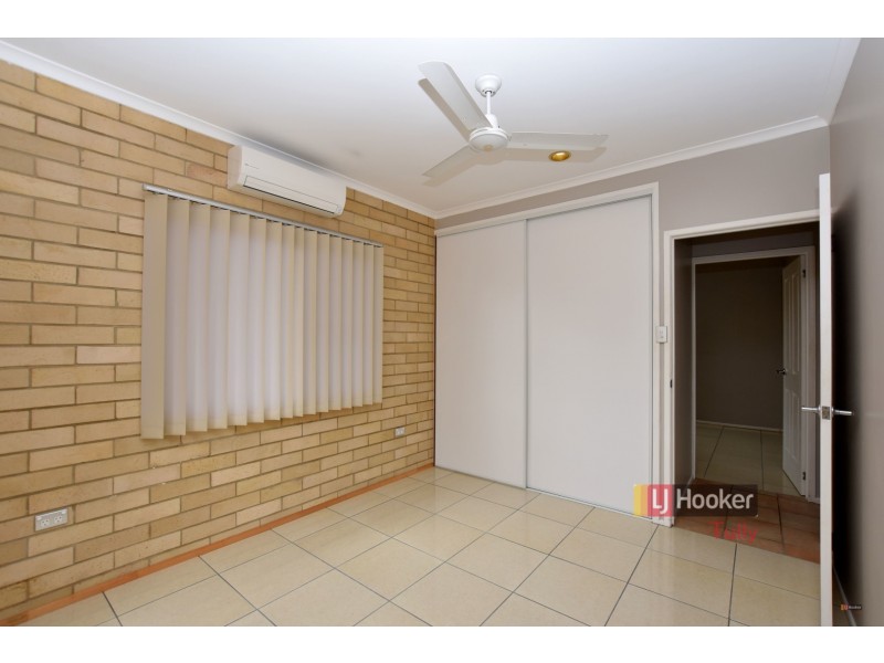 4 Dore Street, Tully QLD 4854