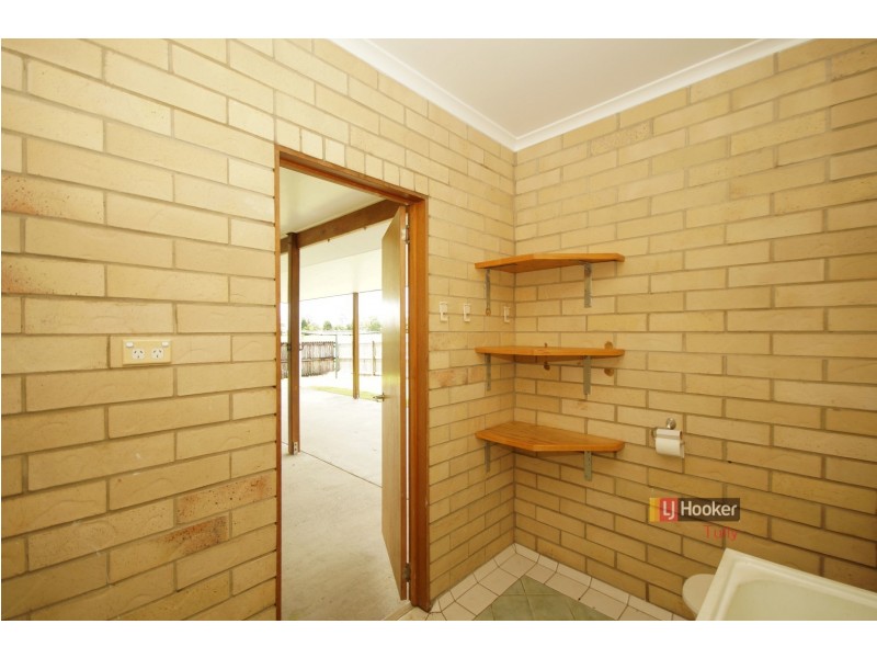 4 Dore Street, Tully QLD 4854