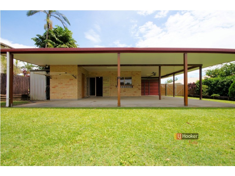 4 Dore Street, Tully QLD 4854
