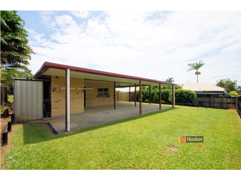 4 Dore Street, Tully QLD 4854