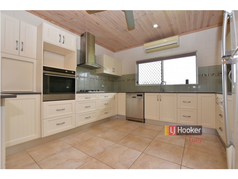 27 Martinuzzi Close, New Harbourline QLD 4858