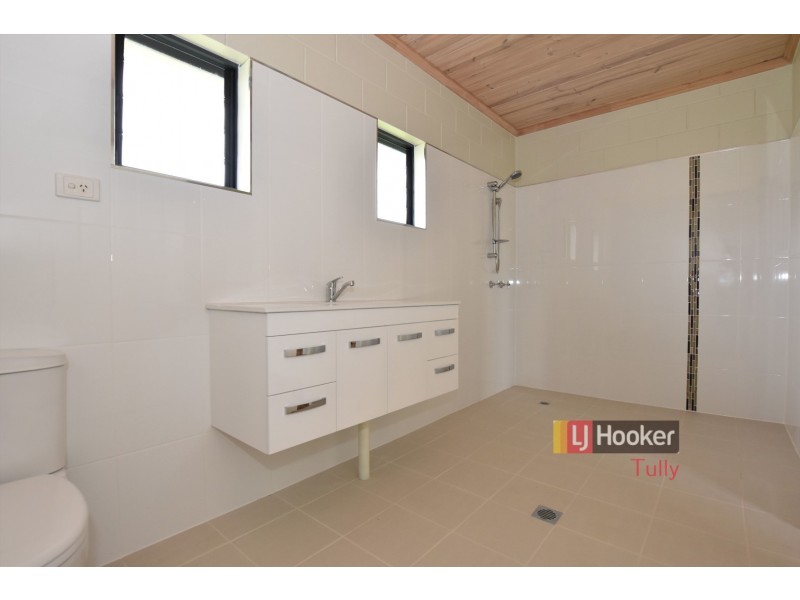 27 Martinuzzi Close, New Harbourline QLD 4858