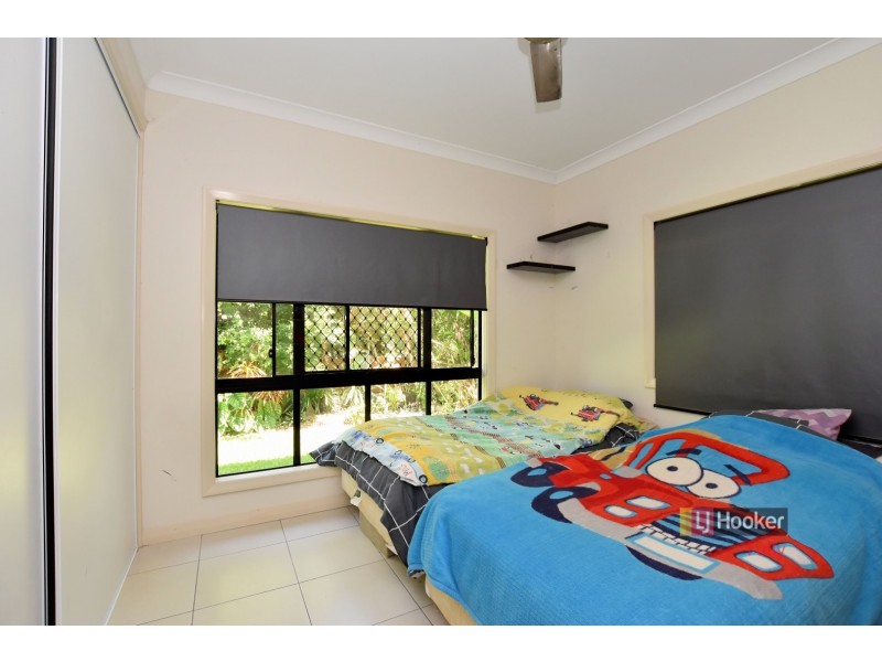 1 Golf Course Street, El Arish QLD 4855