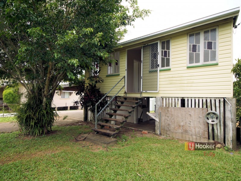 9 King Street, Tully QLD 4854