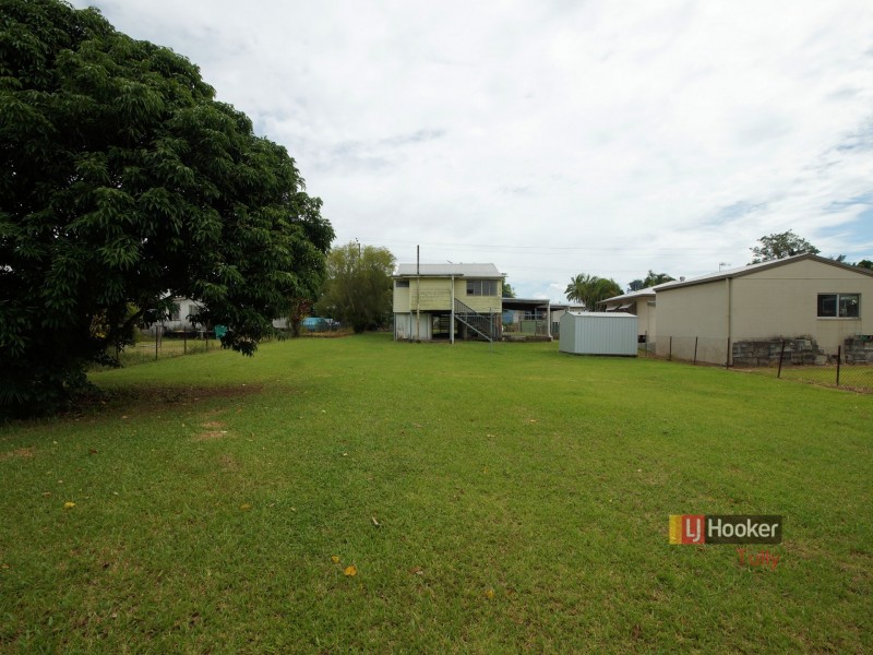 9 King Street, Tully QLD 4854