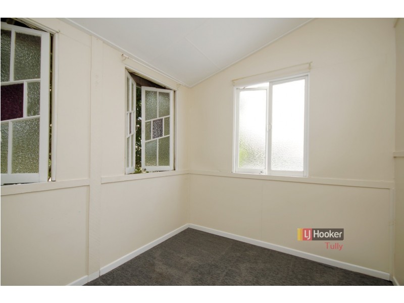 9 King Street, Tully QLD 4854