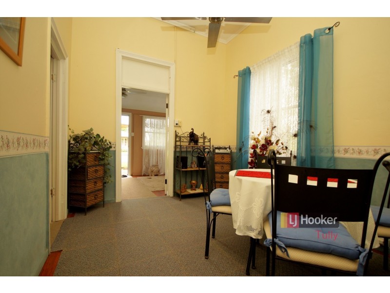 6 Walter Lever Estate Road, Silkwood QLD 4856