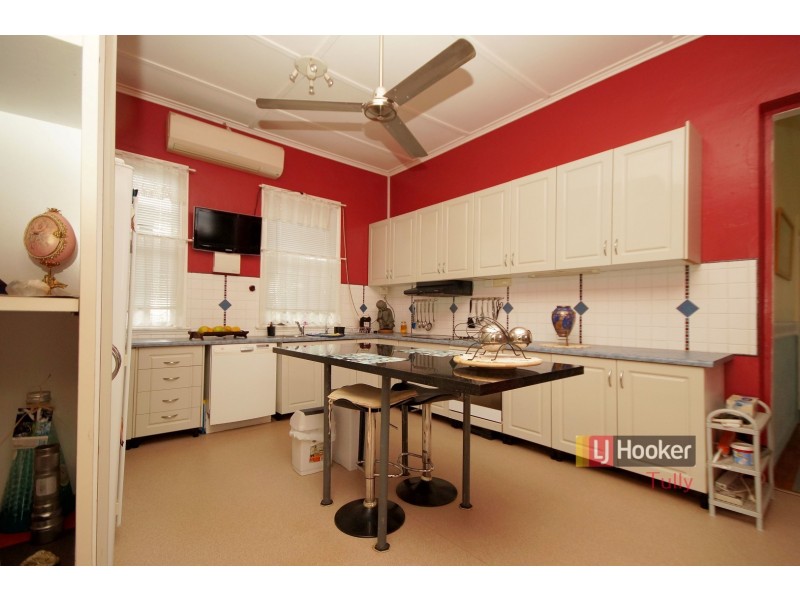 6 Walter Lever Estate Road, Silkwood QLD 4856