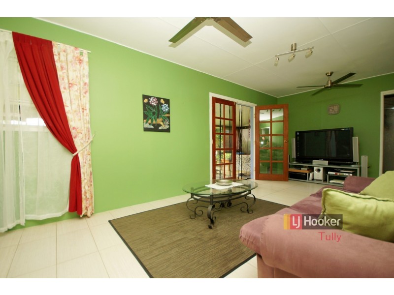 6 Walter Lever Estate Road, Silkwood QLD 4856