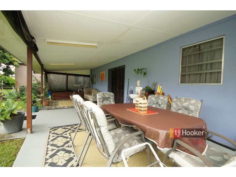 6 Walter Lever Estate Road, Silkwood QLD 4856