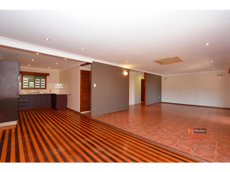 10 Brannigan Street, Tully QLD 4854