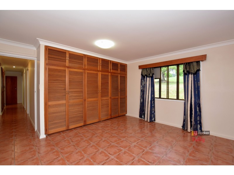 10 Brannigan Street, Tully QLD 4854