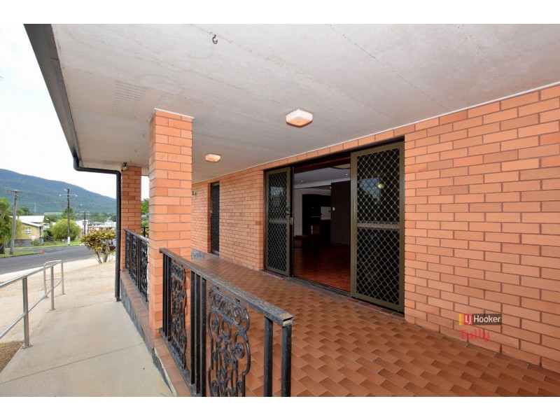 10 Brannigan Street, Tully QLD 4854