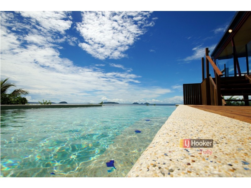 4 Luff Street, Hull Heads QLD 4854