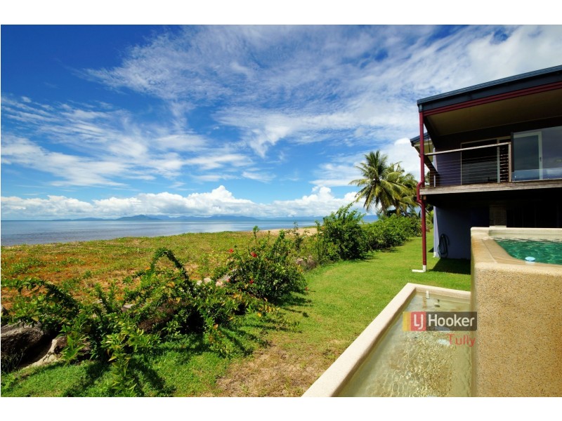 4 Luff Street, Hull Heads QLD 4854