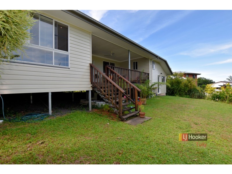 19 Cook Street, Tully QLD 4854