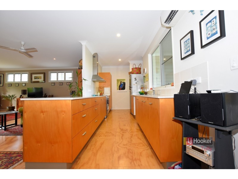19 Cook Street, Tully QLD 4854