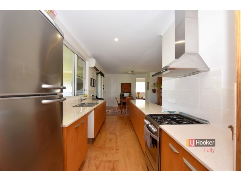 19 Cook Street, Tully QLD 4854