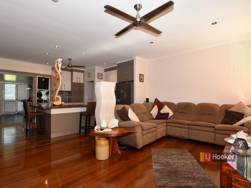 7 Feldt Street, Flying Fish Point QLD 4860