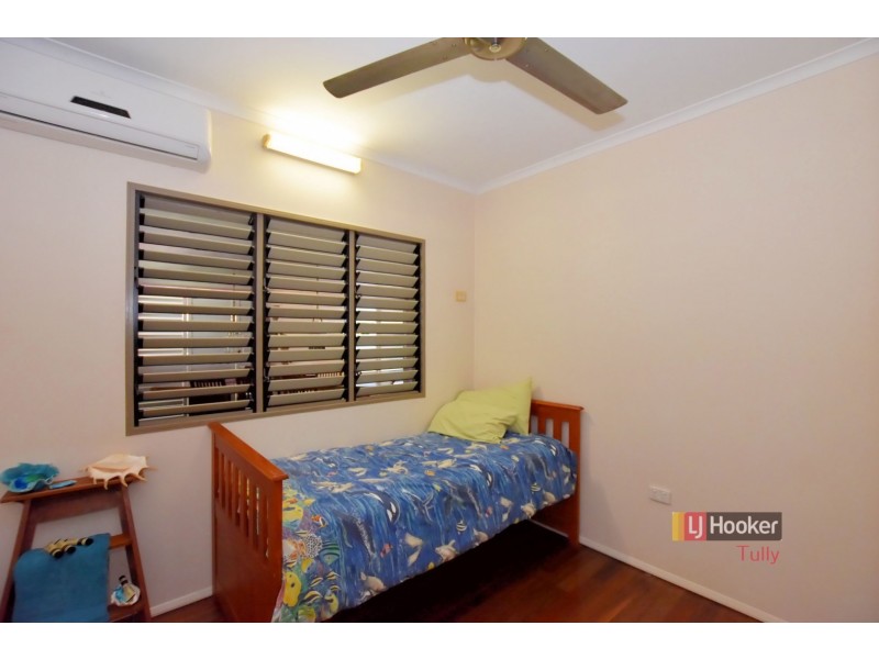 7 Feldt Street, Flying Fish Point QLD 4860