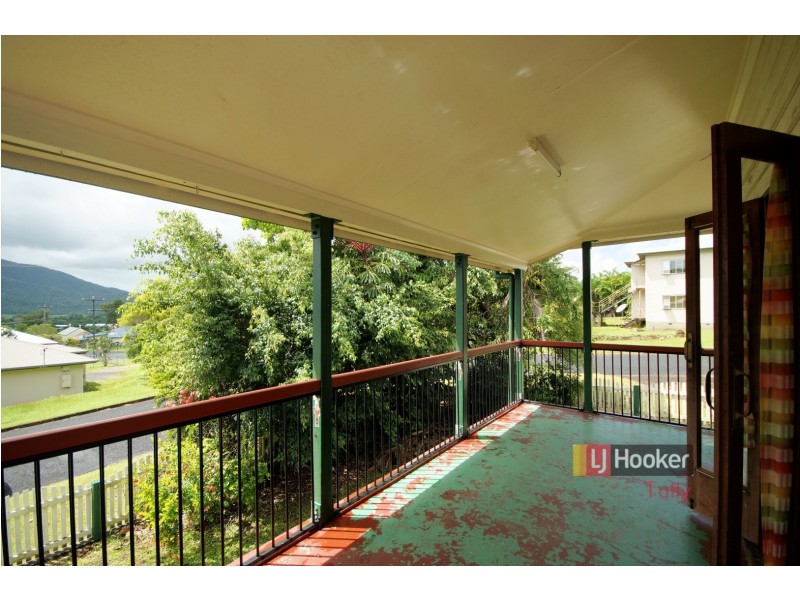55 Brannigan Street, Tully QLD 4854
