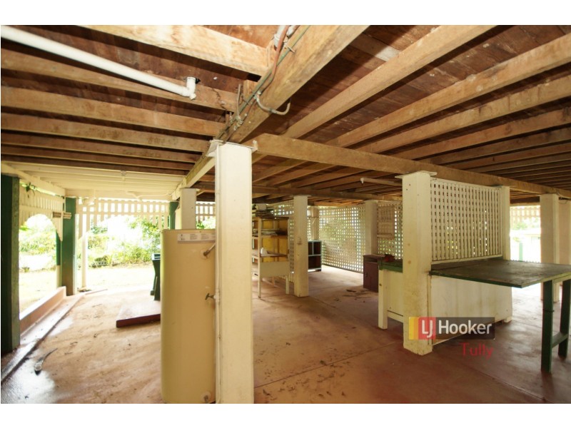 55 Brannigan Street, Tully QLD 4854