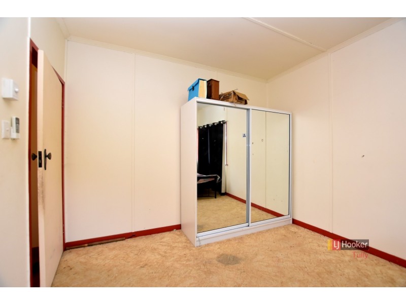 2 Bell Street, Tully QLD 4854