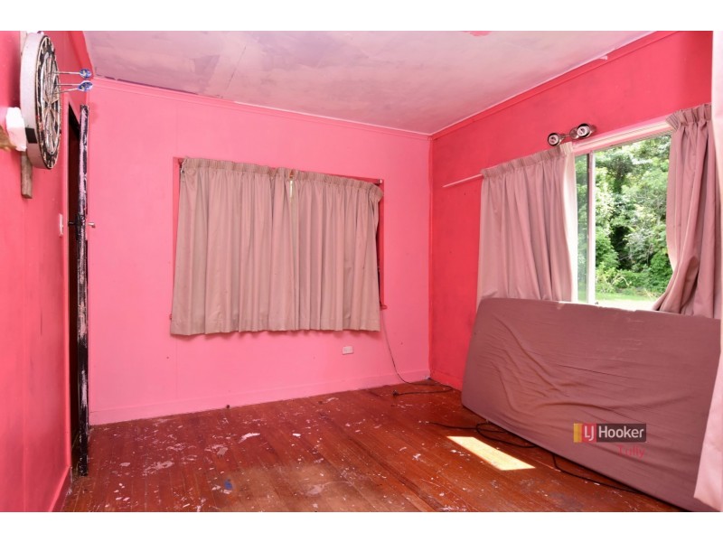 2 Bell Street, Tully QLD 4854