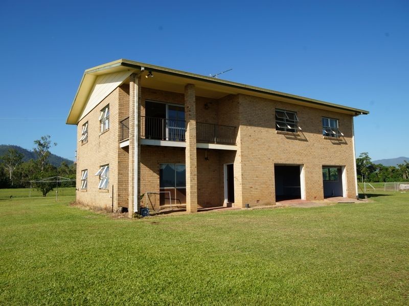 104 Middle Murray Road, Murray Upper QLD 4854