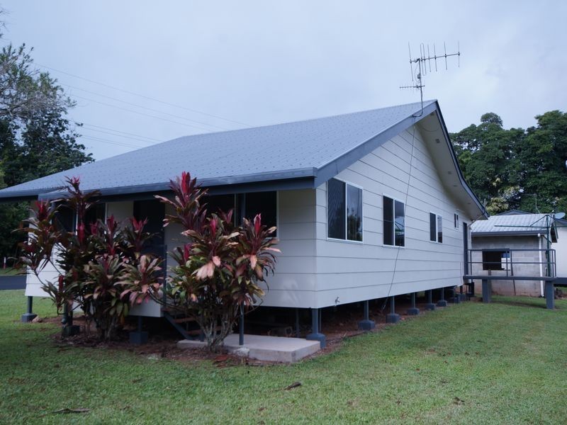 27A Trower Street, Tully QLD 4854