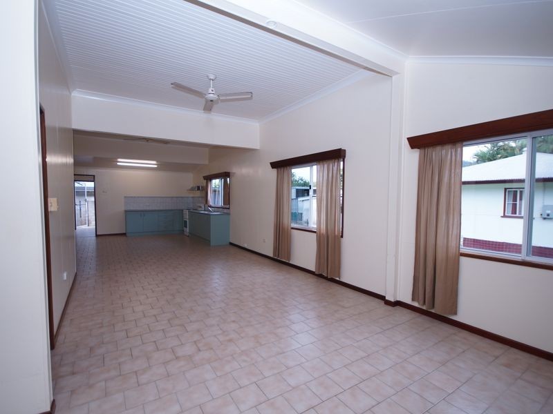 27A Trower Street, Tully QLD 4854