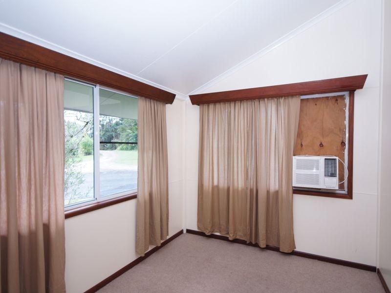 27A Trower Street, Tully QLD 4854
