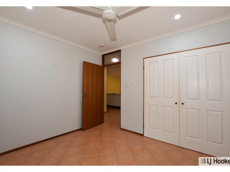 2/21 HENRY, Tully QLD 4854