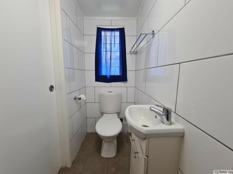 2/18 Henry Street, Tully QLD 4854