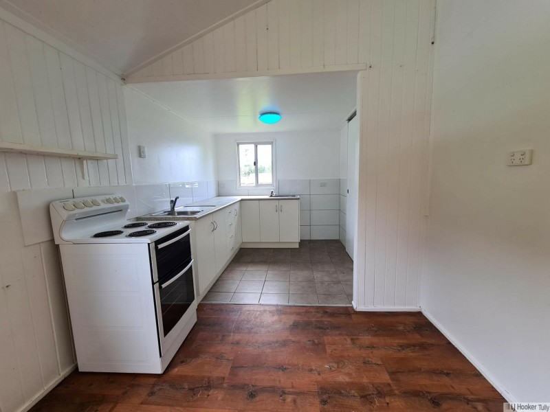 2/18 Henry Street, Tully QLD 4854