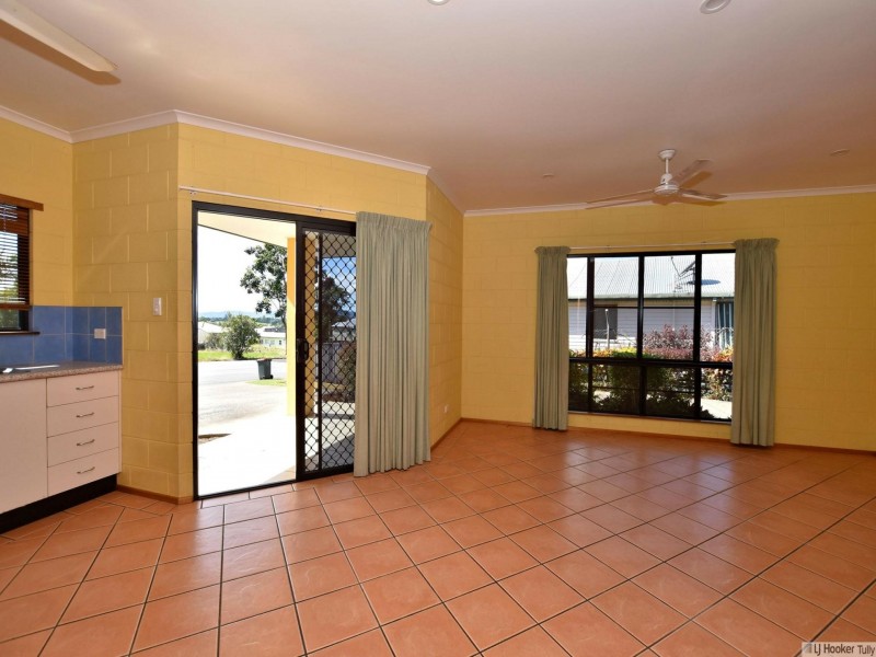 1/21 HENRY Street, Tully QLD 4854