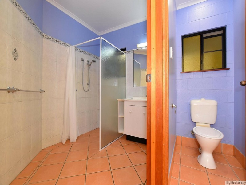 1/21 HENRY Street, Tully QLD 4854