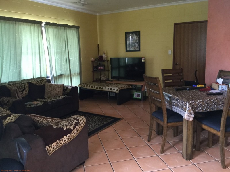 1/21 HENRY, Tully QLD 4854