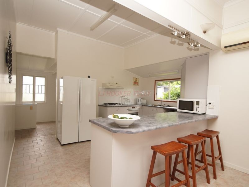 12 McQuillen Street, Tully QLD 4854