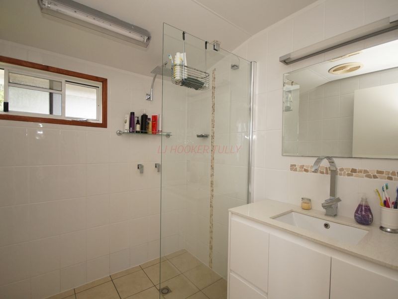 12 McQuillen Street, Tully QLD 4854