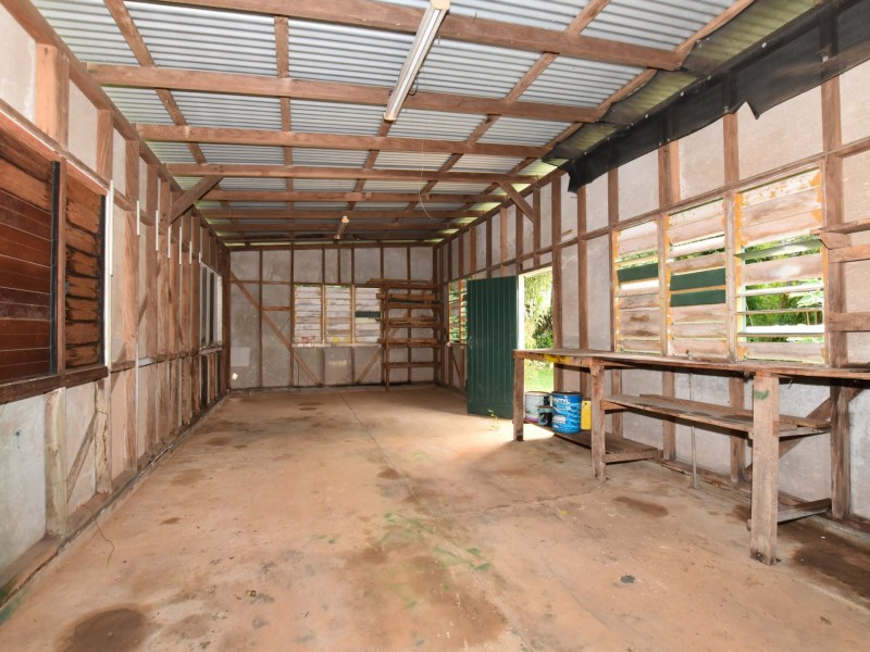 9 McDonald Street, Tully QLD 4854