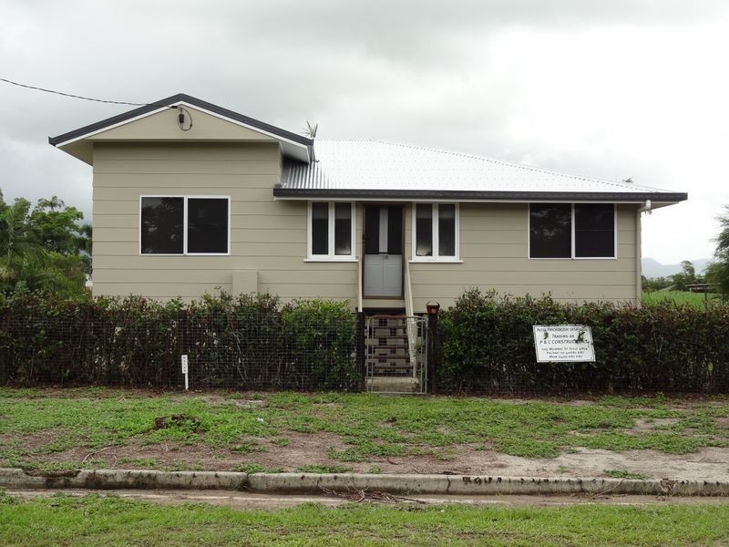 2 King, Tully QLD 4854