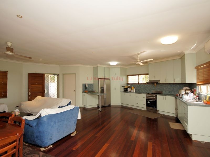 4 Hielscher Street, Tully QLD 4854