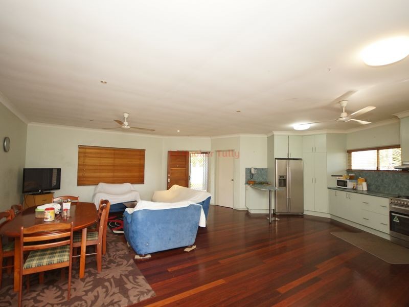 4 Hielscher Street, Tully QLD 4854