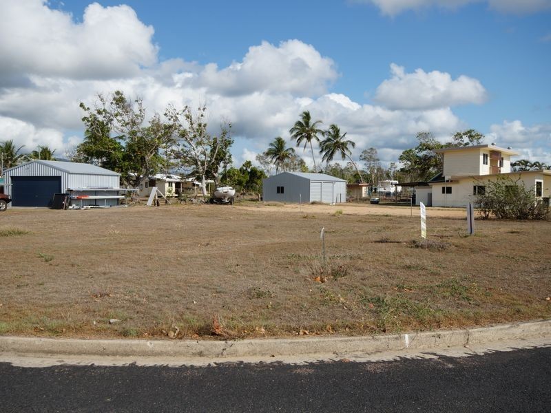 Tully Heads QLD 4854