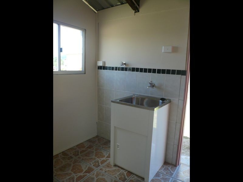 2/20 Curtis Street, Tully QLD 4854