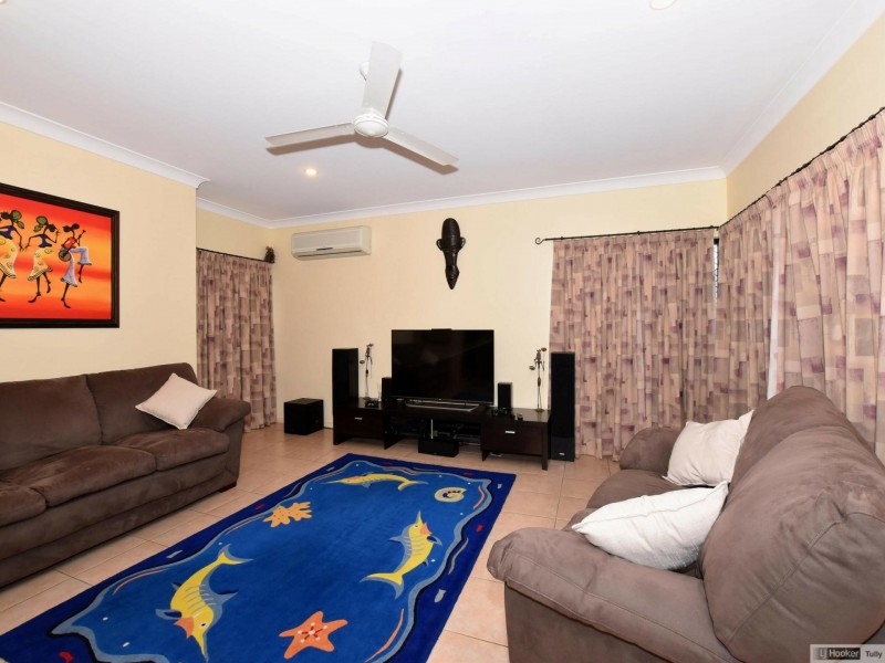 32 Pease Street, Tully QLD 4854