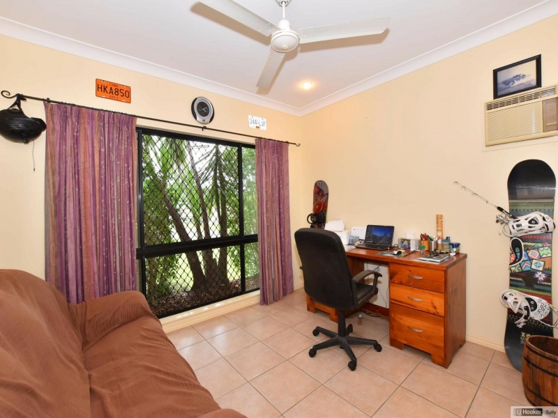 32 Pease Street, Tully QLD 4854