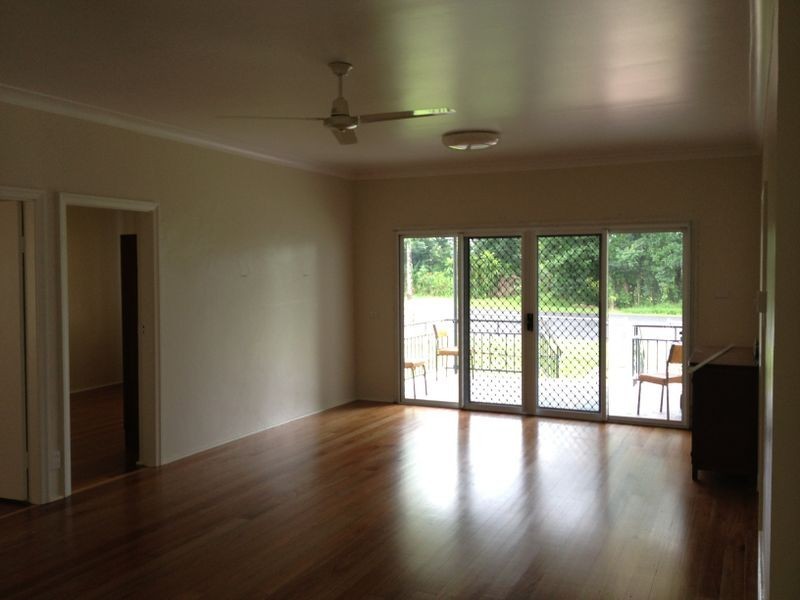 5 Vaughan Street, Tully QLD 4854