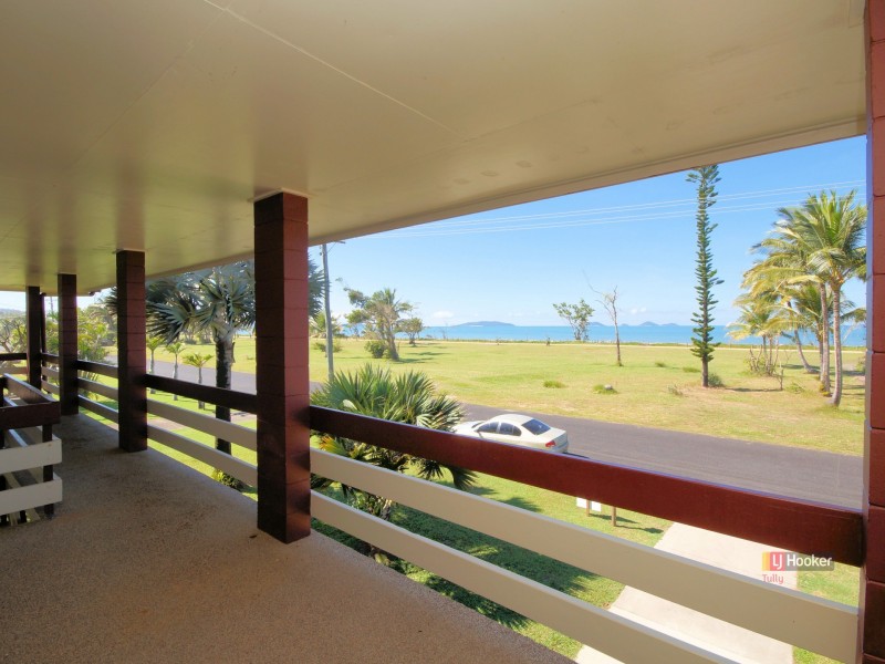 79 Taylor Street, Tully Heads QLD 4854